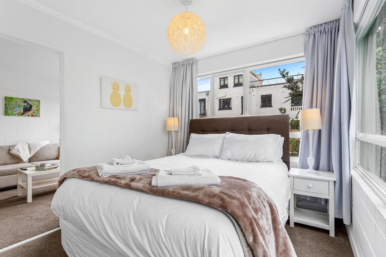 One Bedroom Apartment, Heart Of Newmarket Окленд Экстерьер фото